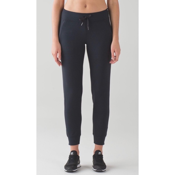 lululemon athletica Pants - LULULEMON | Navy and Black Ready to Rulu Joggers
